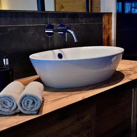 Allegra זאמנאון